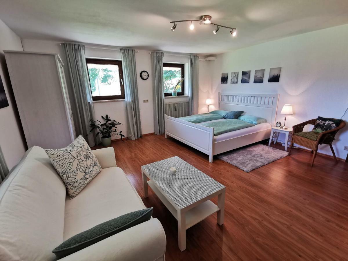 Ferienwohnung Am Eichwald ايمنستادت ام الغو المظهر الخارجي الصورة